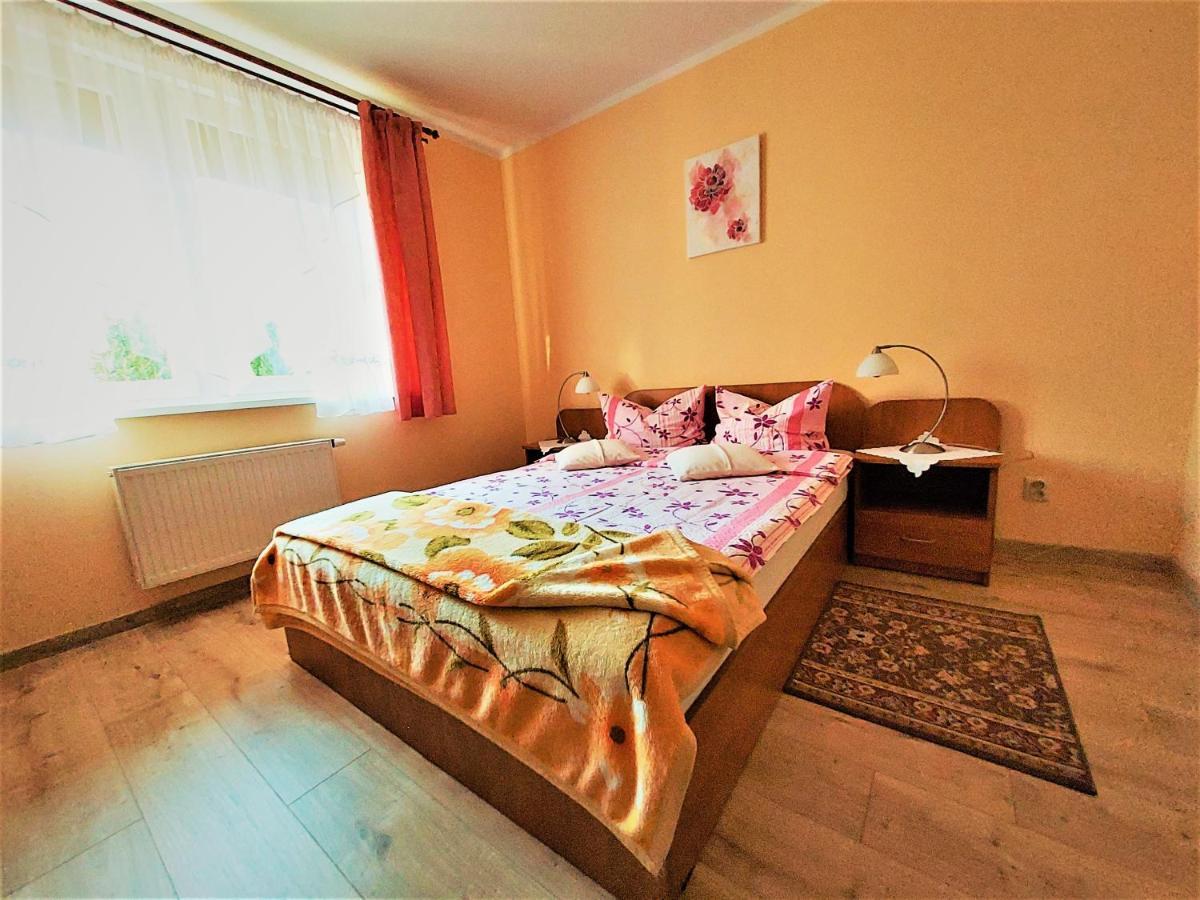 Aga - Komfortowe Pokoje Z Lazienkami - Aneks Kuchenny - Doskonala Lokalizacja Blisko Centrum - Parking W Cenie Pobytu - Zapraszamy! Карпач Екстер'єр фото
